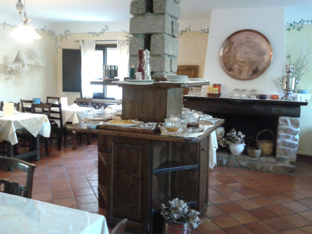 Agriturismo Il Muto Di Gallura Aggius Екстер'єр фото