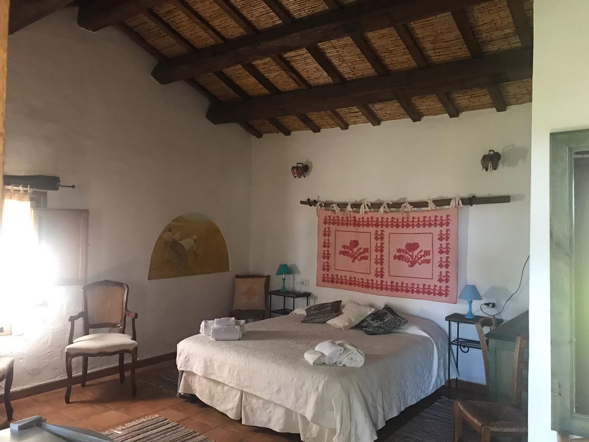 Agriturismo Il Muto Di Gallura Aggius Екстер'єр фото